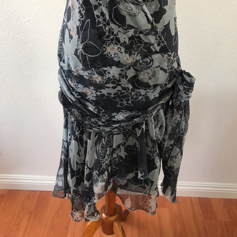 Dress - Picture 3 of 8